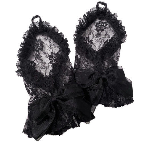 Thimble Lace Gloves from Atelier Pierrot (2022)