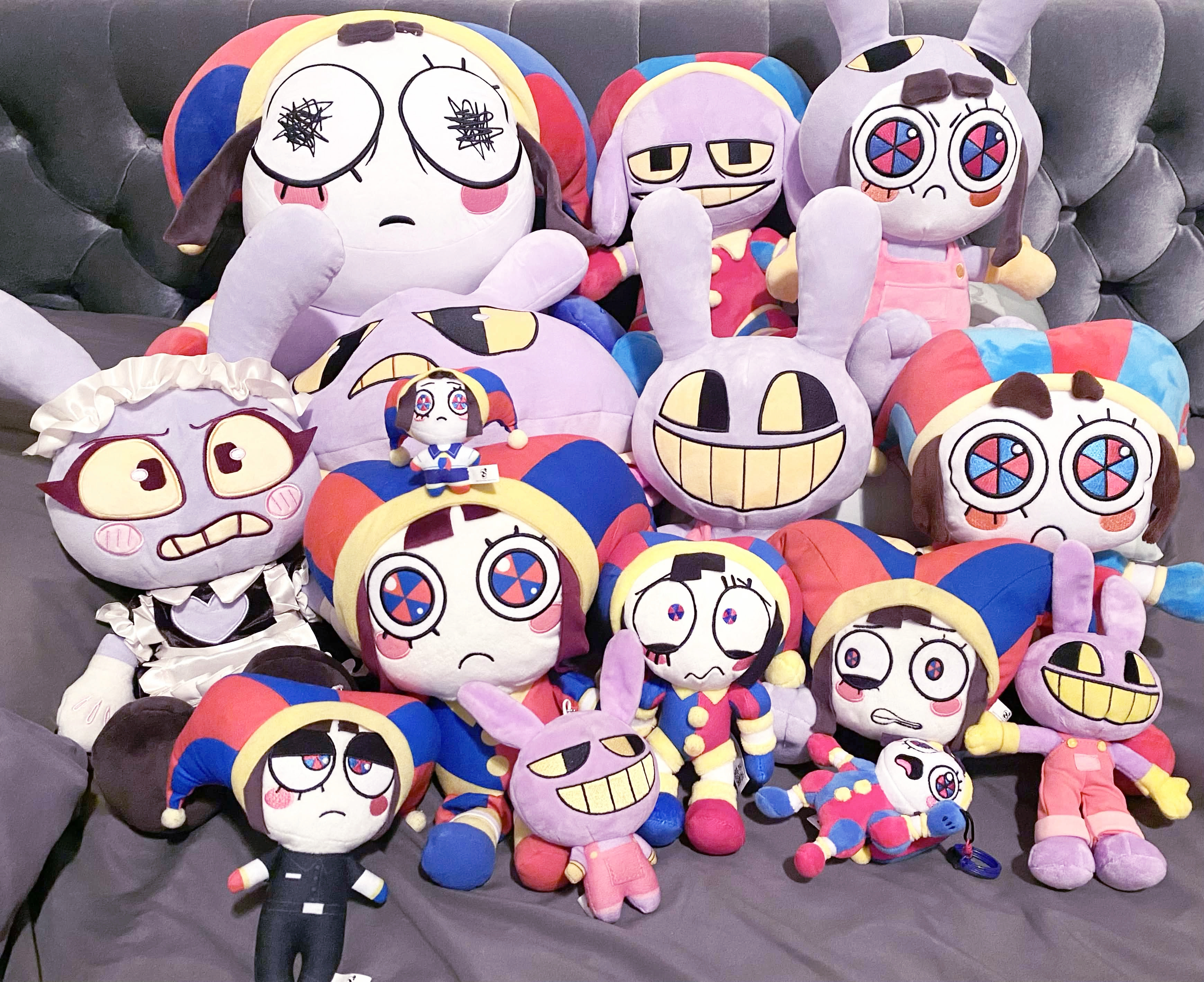 All my Jax & Pomni plush items of 2026.