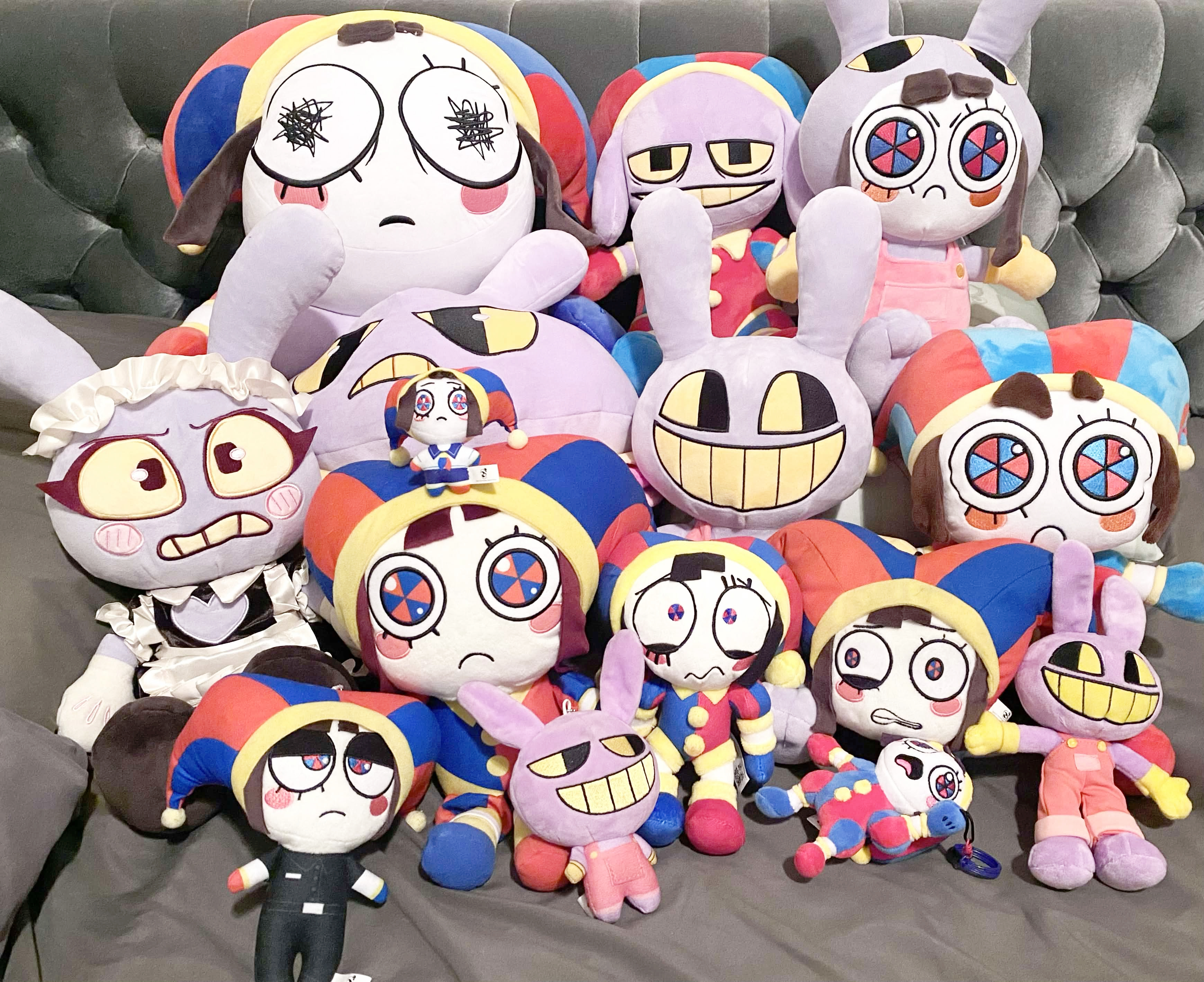 All my Jax & Pomni plush items of 2026.
